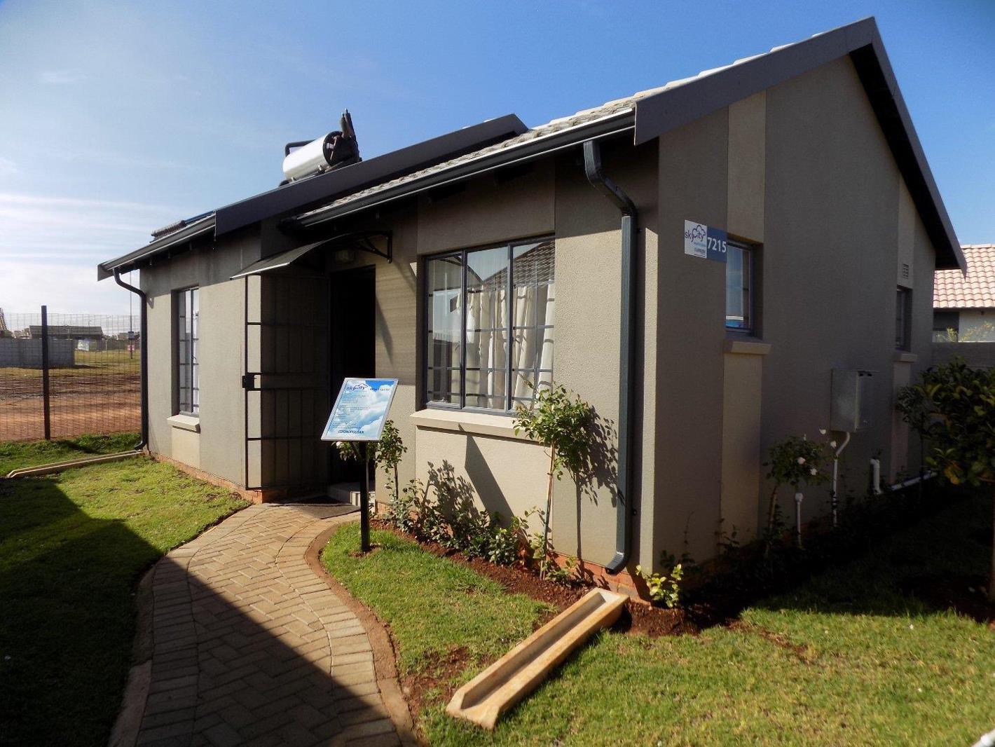 2 Bedroom Simplex in Sky City