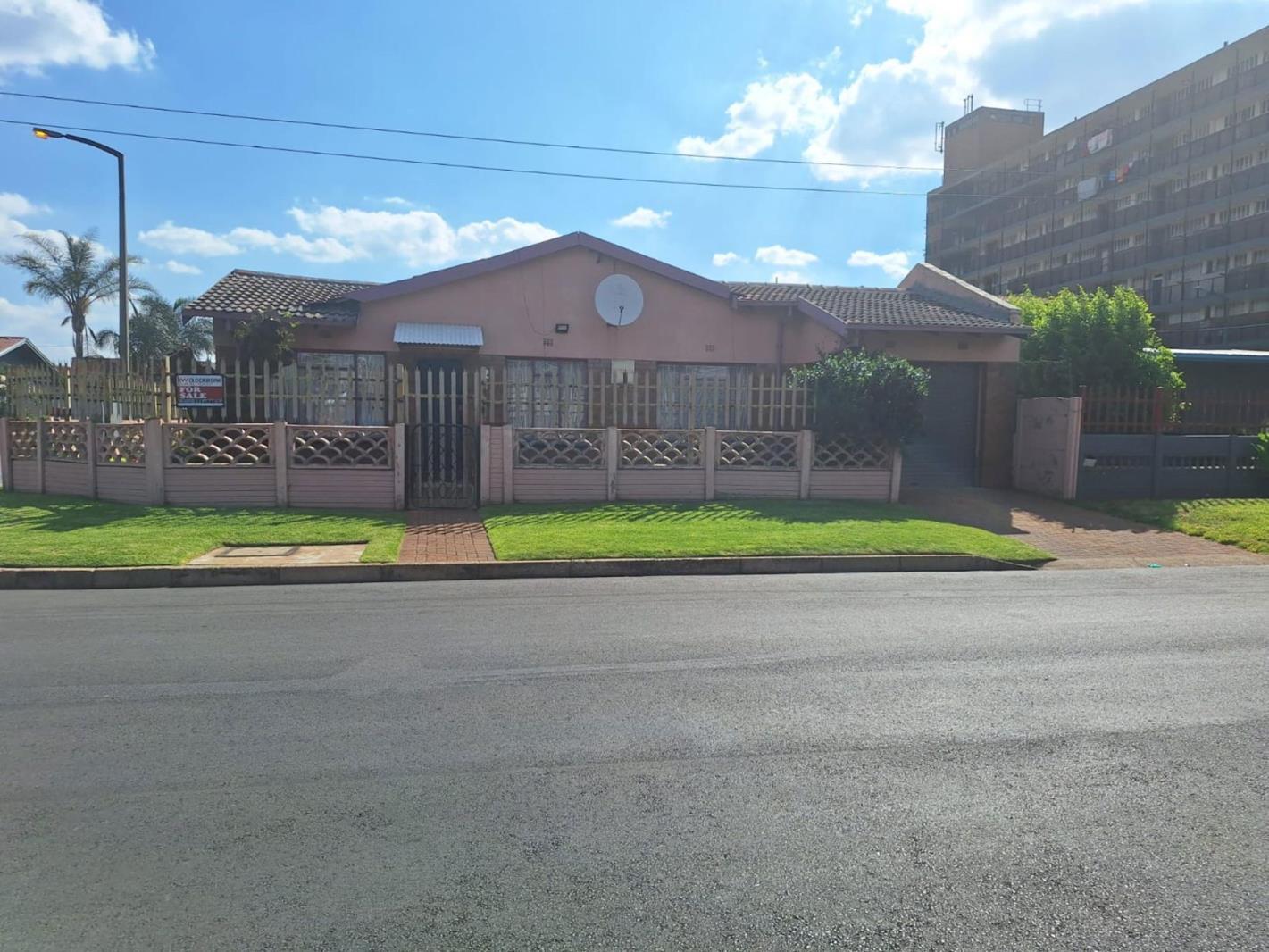 3 Bedroom House in Actonville