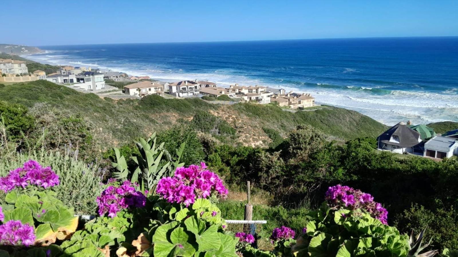 5 Bedroom House in Dana Bay