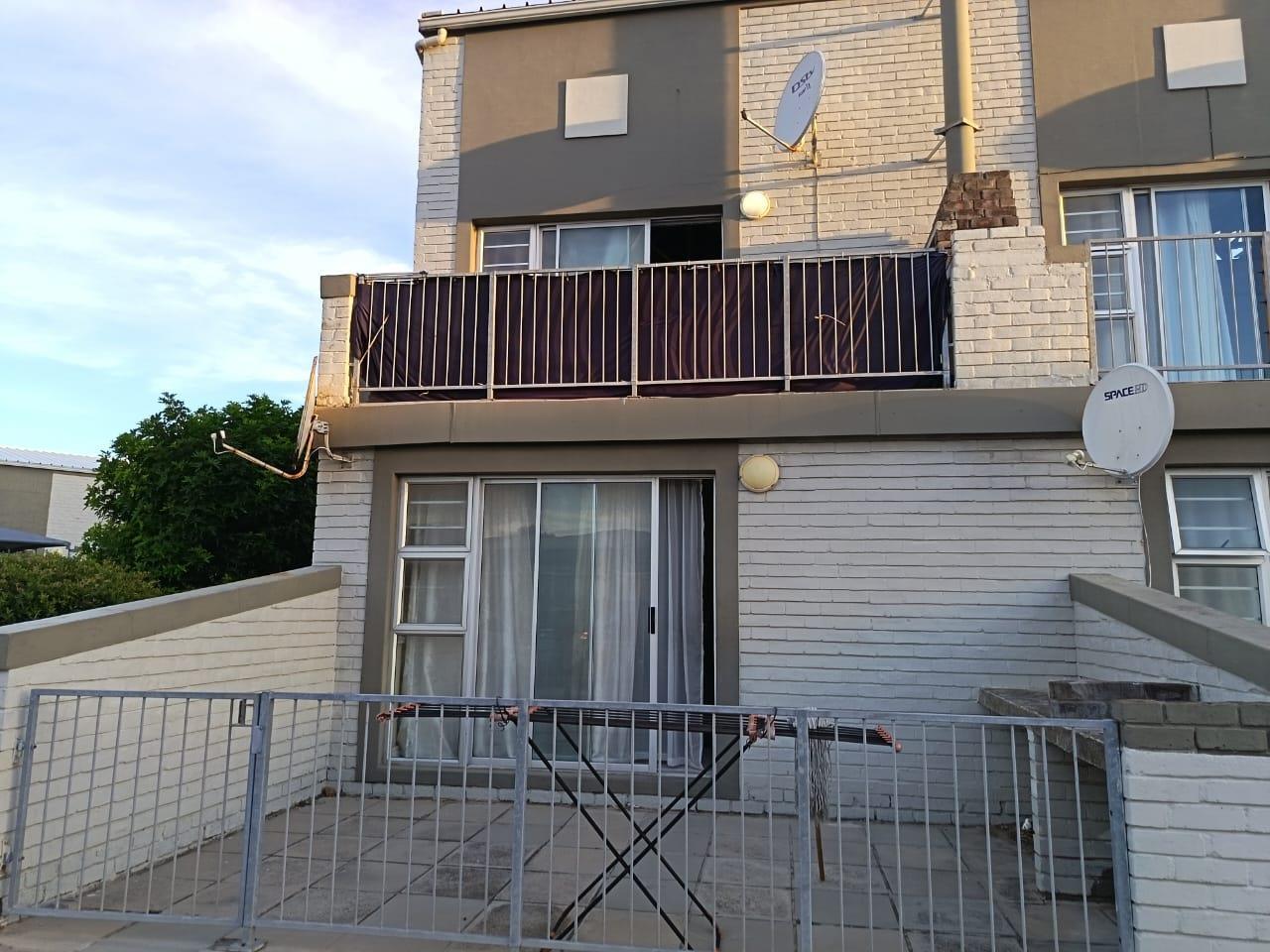 1 Bedroom Apartment in Humewood