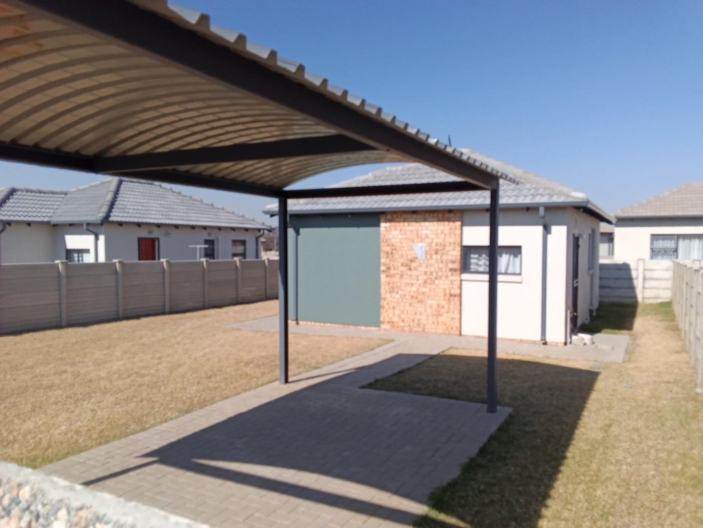 2 Bedroom House in Vanderbijlpark CW