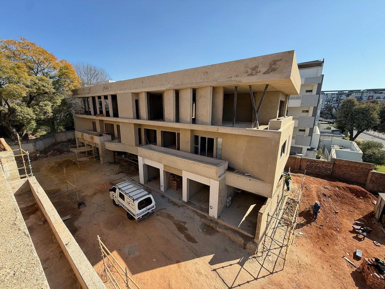 3 Bedroom Apartment in Melrose North