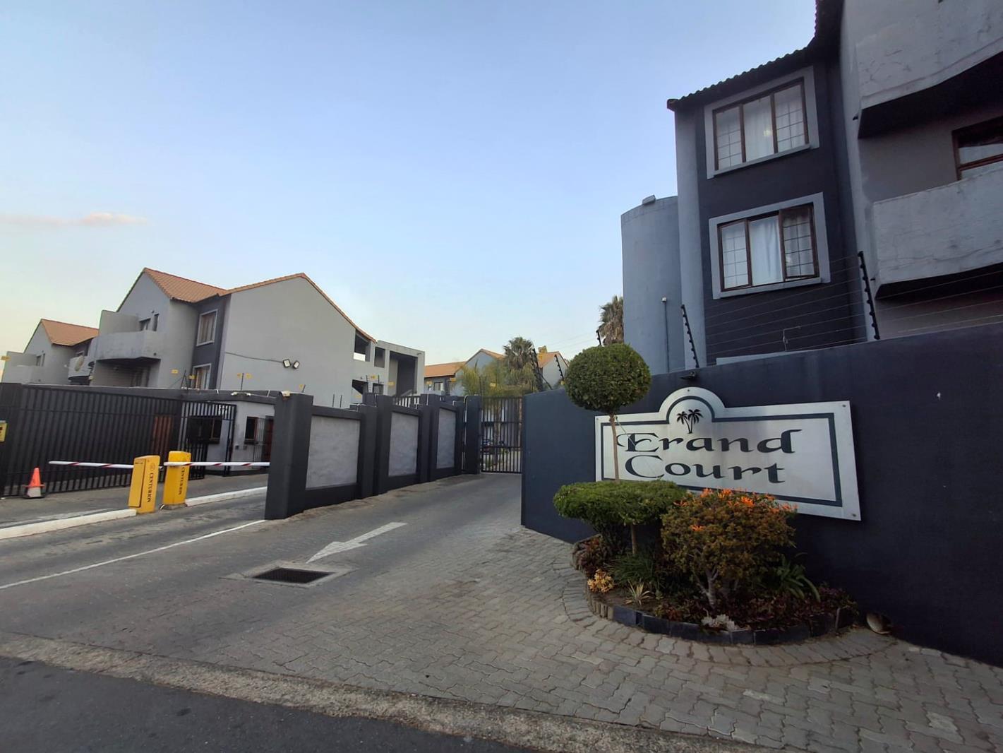 1 Bedroom Apartment in Erand Gardens