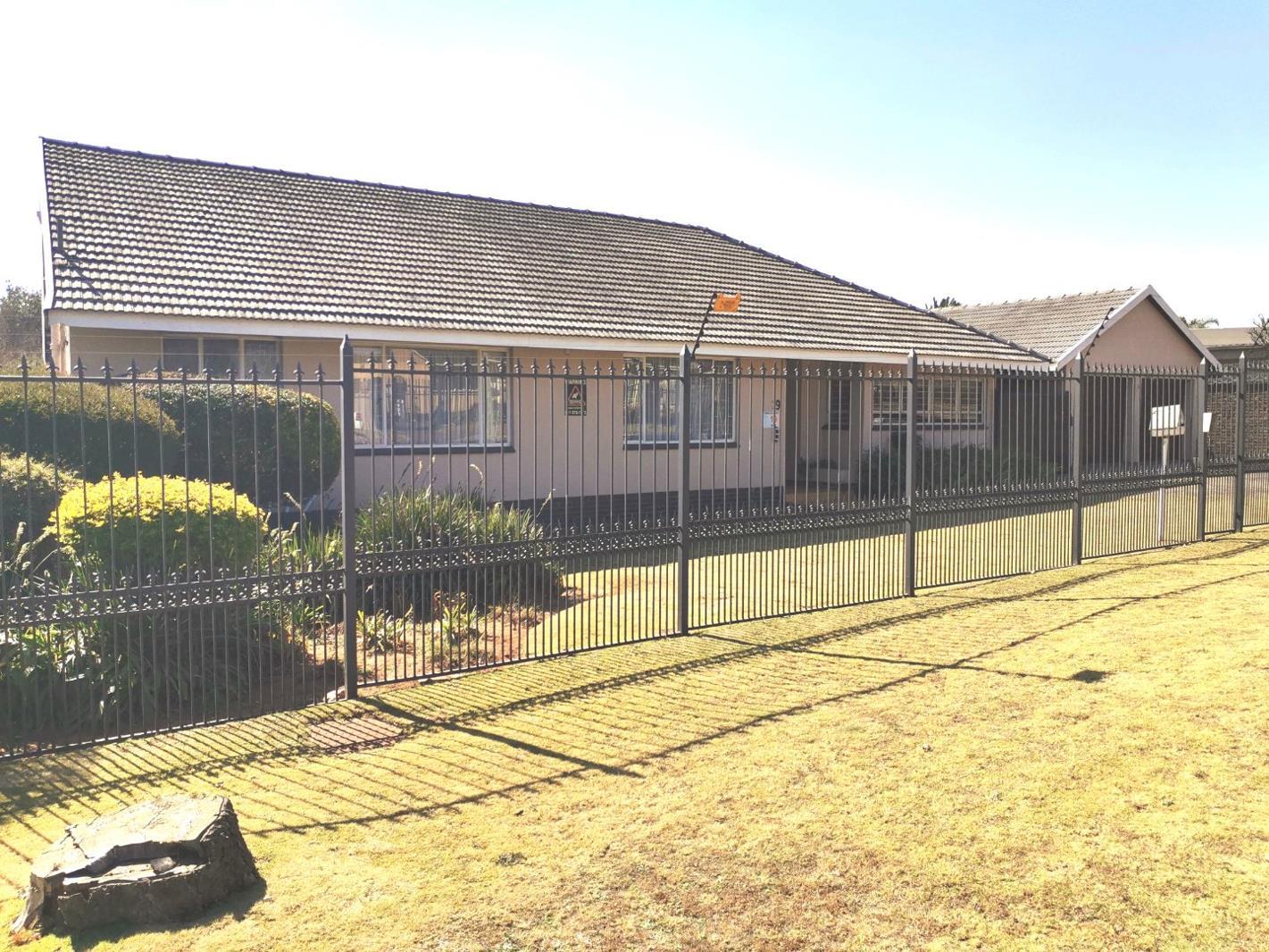 4 Bedroom House in Horison Park