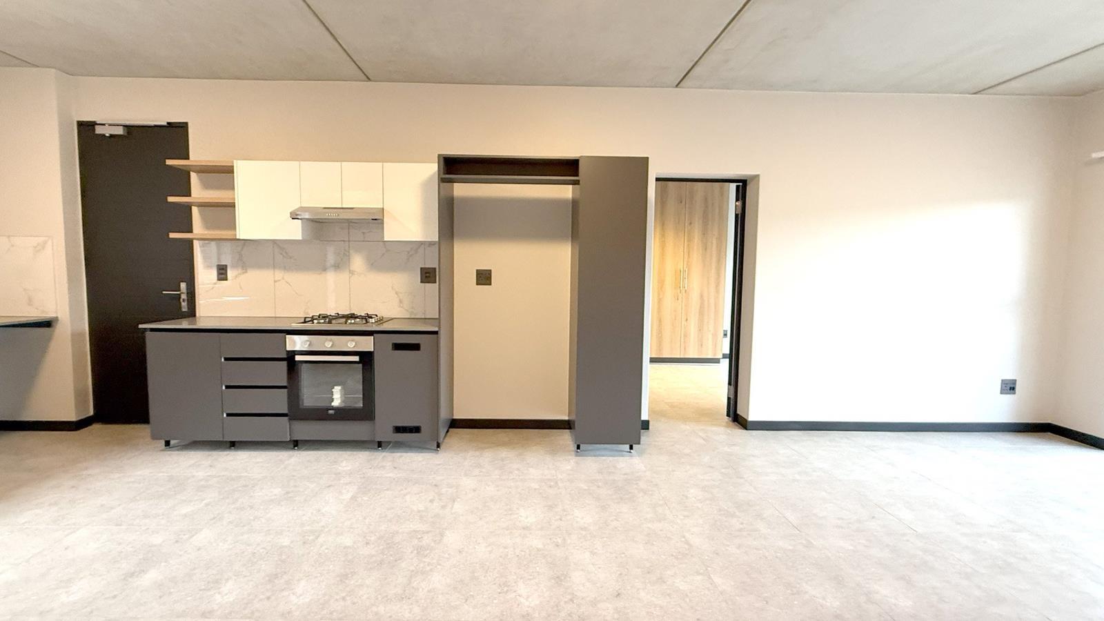 4 Bedroom Apartment in Helderfontein Estate