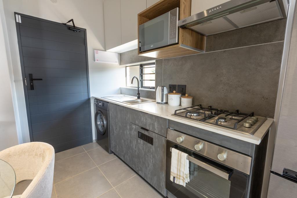 1 Bedroom Apartment in Constantia Park