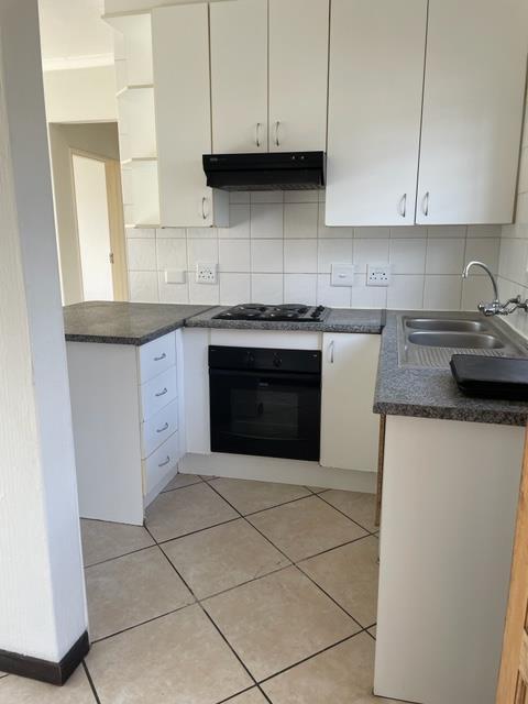 2 Bedroom Apartment in Wilgeheuwel