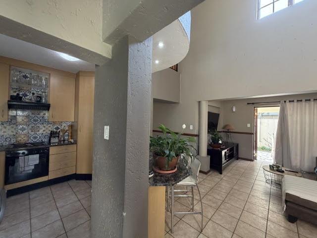 Loft in Lonehill