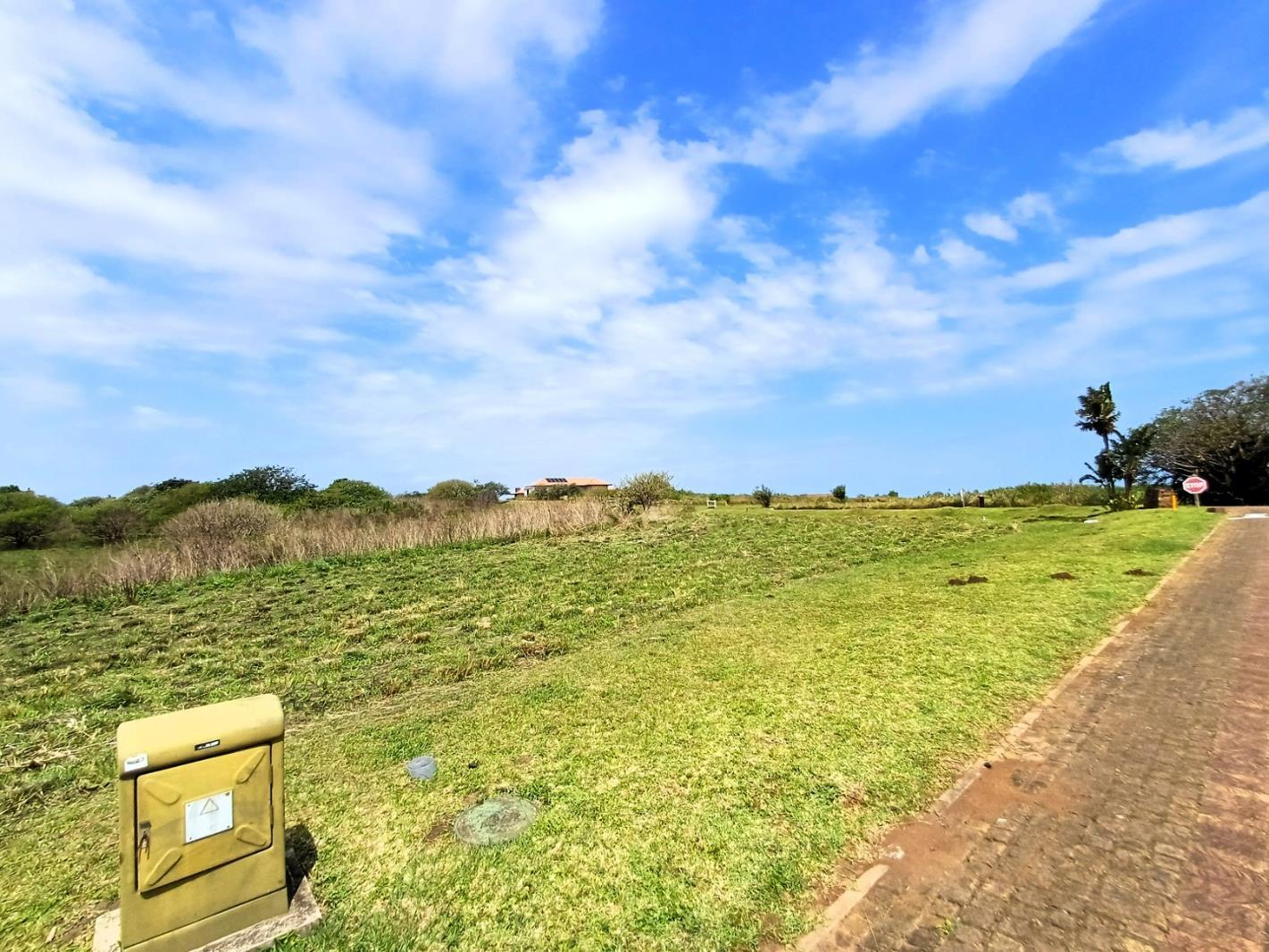 1 663 m² Land available in Port Edward