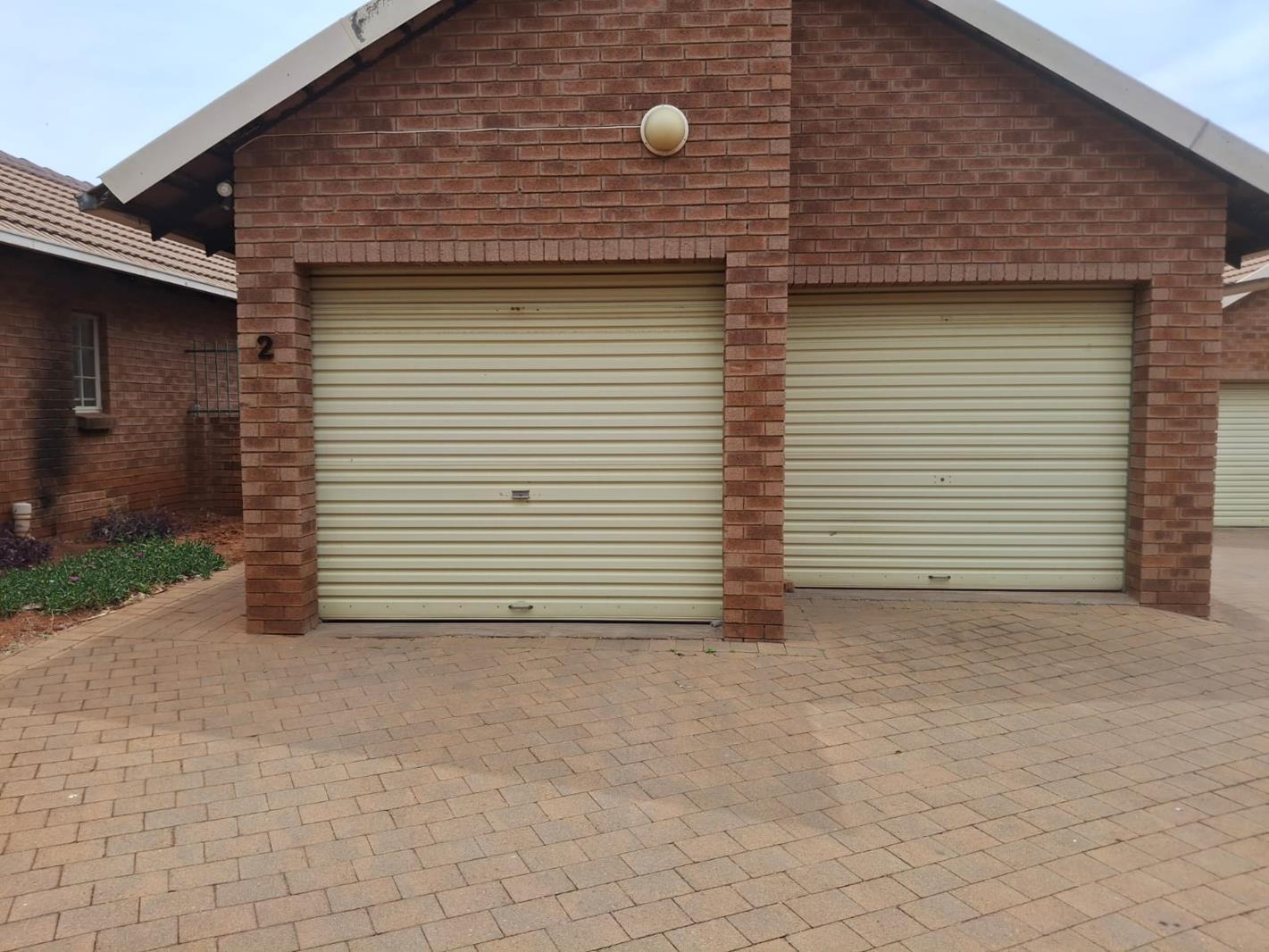 3 Bedroom Simplex in Amandasig