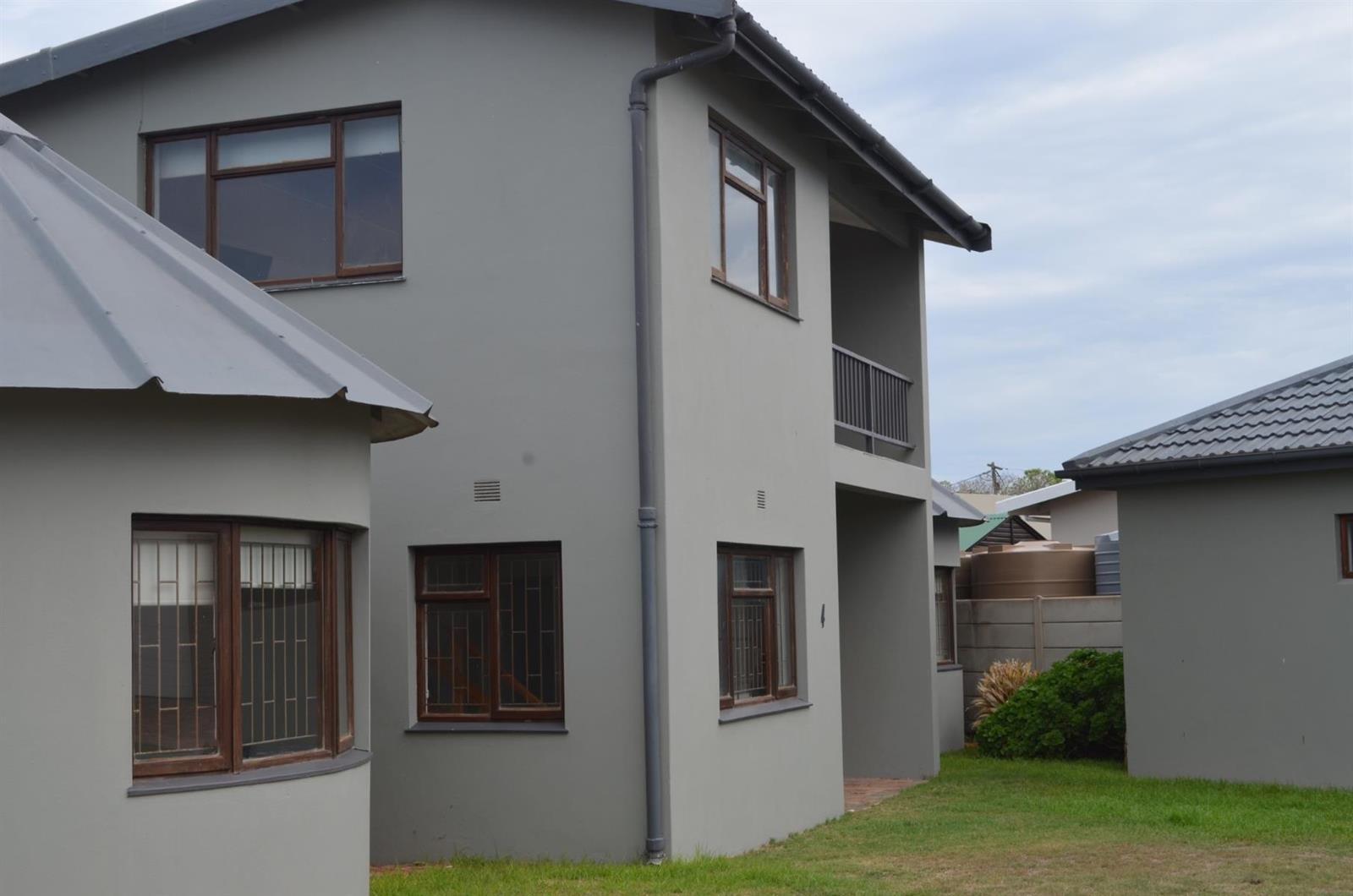 3 Bedroom House in Gouritsmond