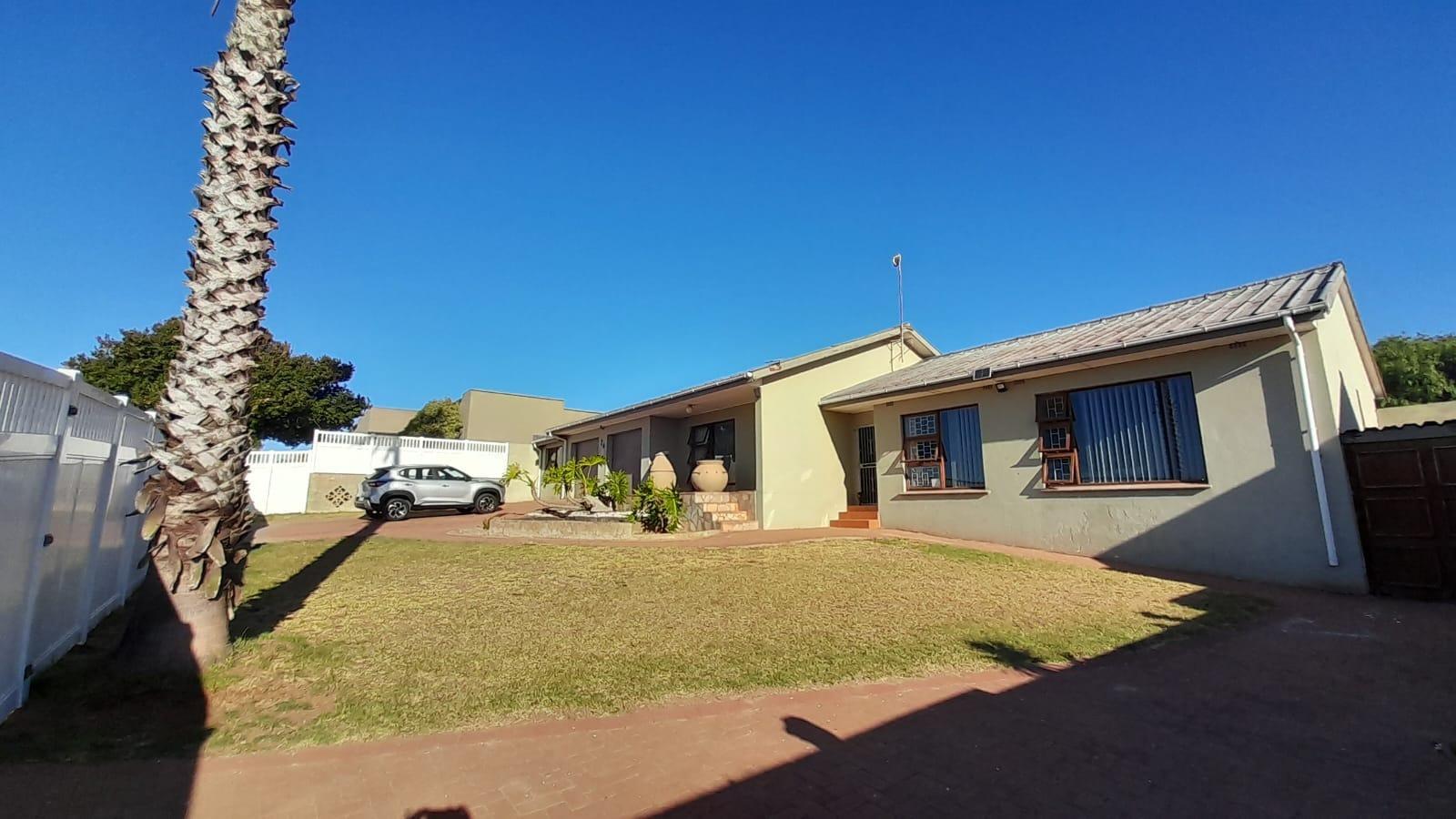 3 Bedroom House in Vredenburg