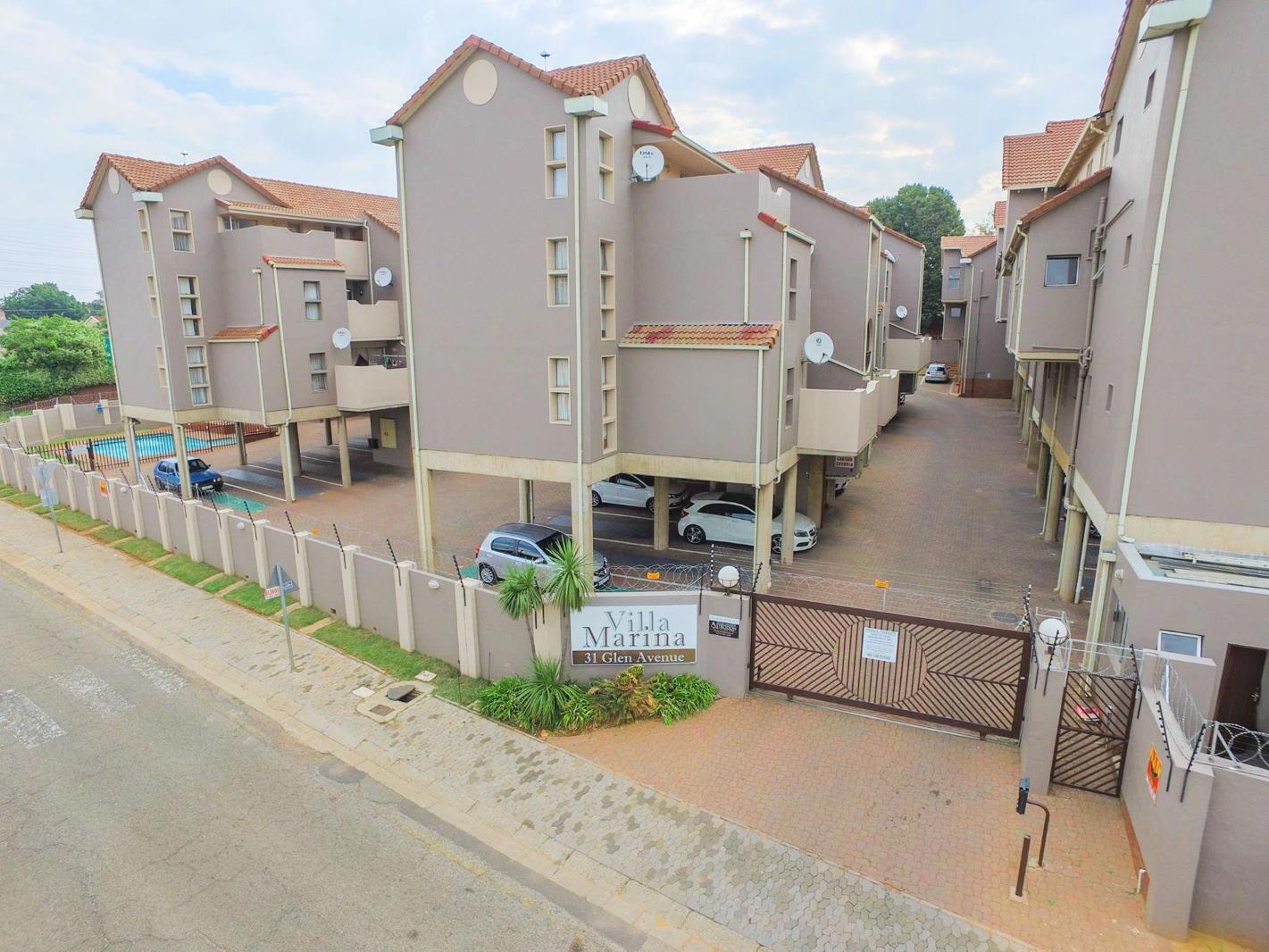2 Bedroom Townhouse in Glenanda