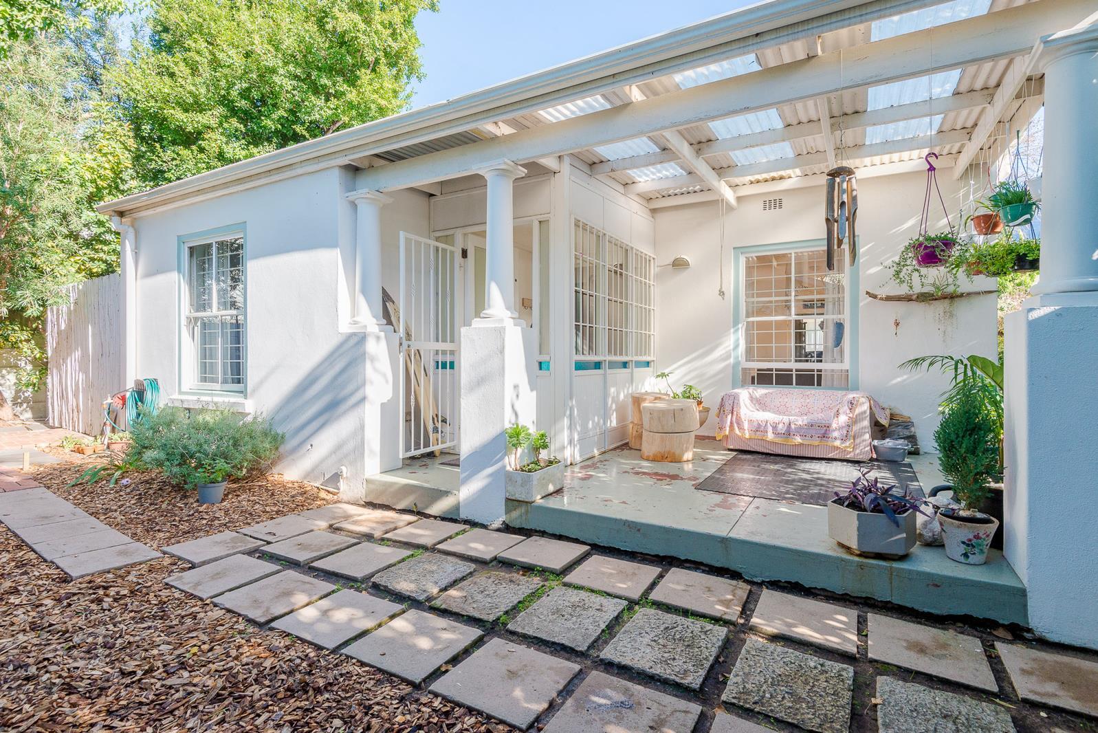 4 Bedroom House in Rondebosch