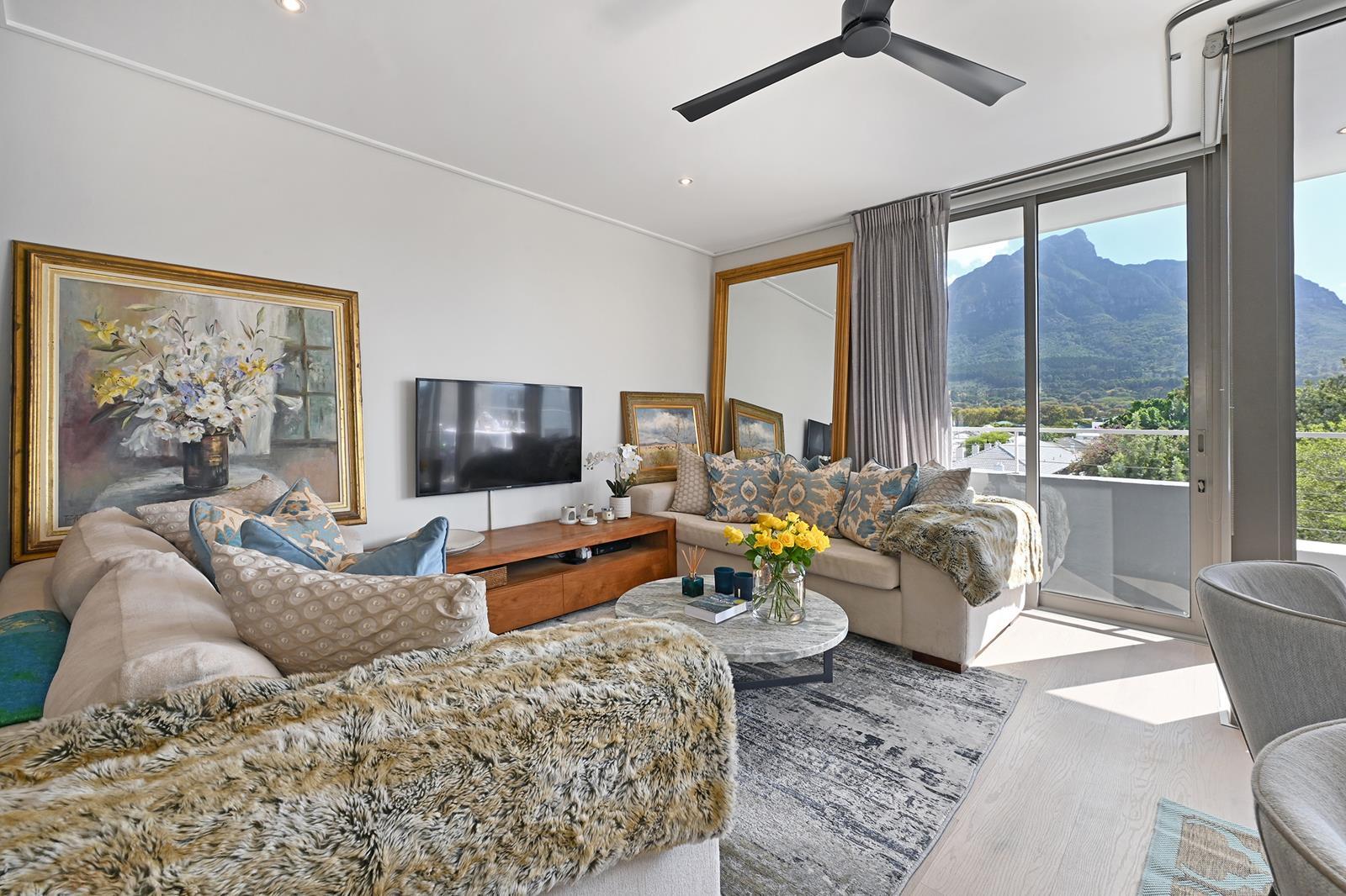 2 Bedroom Apartment in Claremont Upper