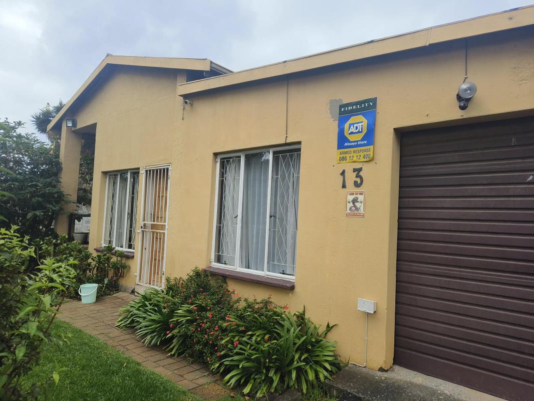 4 Bedroom House in Klopperpark