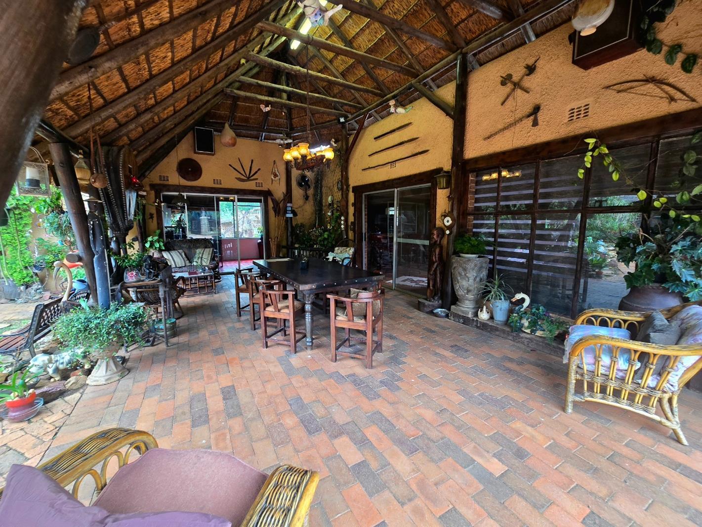 2 Bedroom House in Homestead Apple Orchards