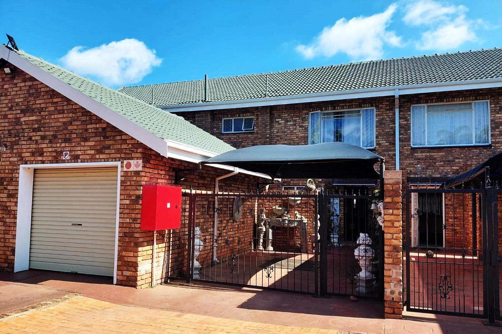 3 Bedroom Townhouse in Wonderboom