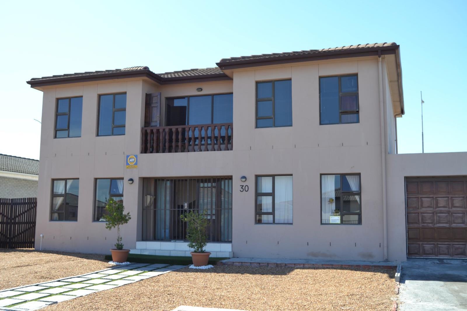 5 Bedroom House in Rouxville