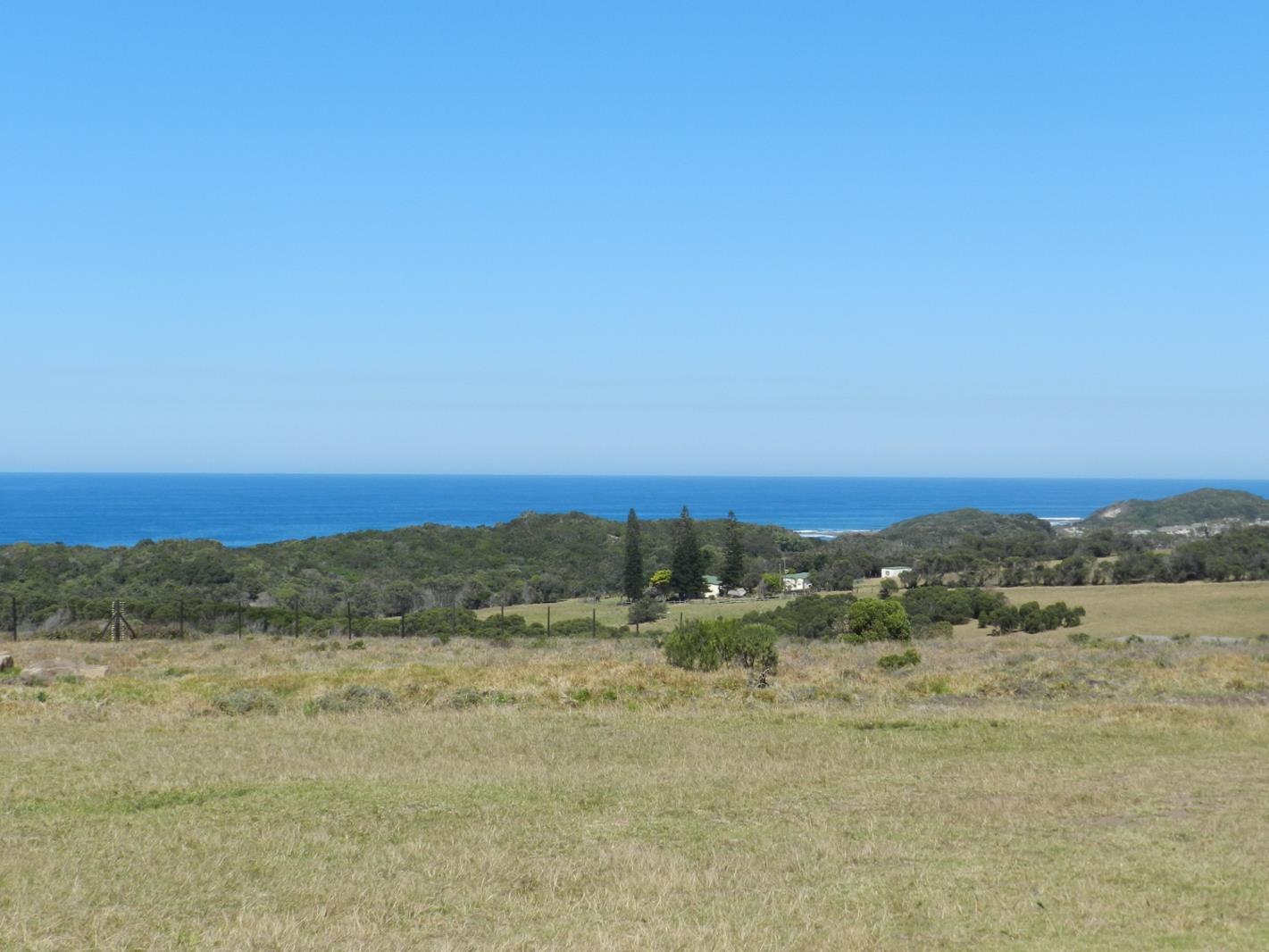 1 300 m² Land available in Cintsa