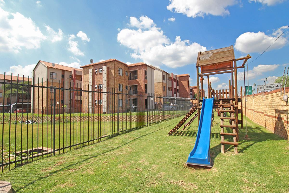 2 Bedroom Apartment in Bergbron