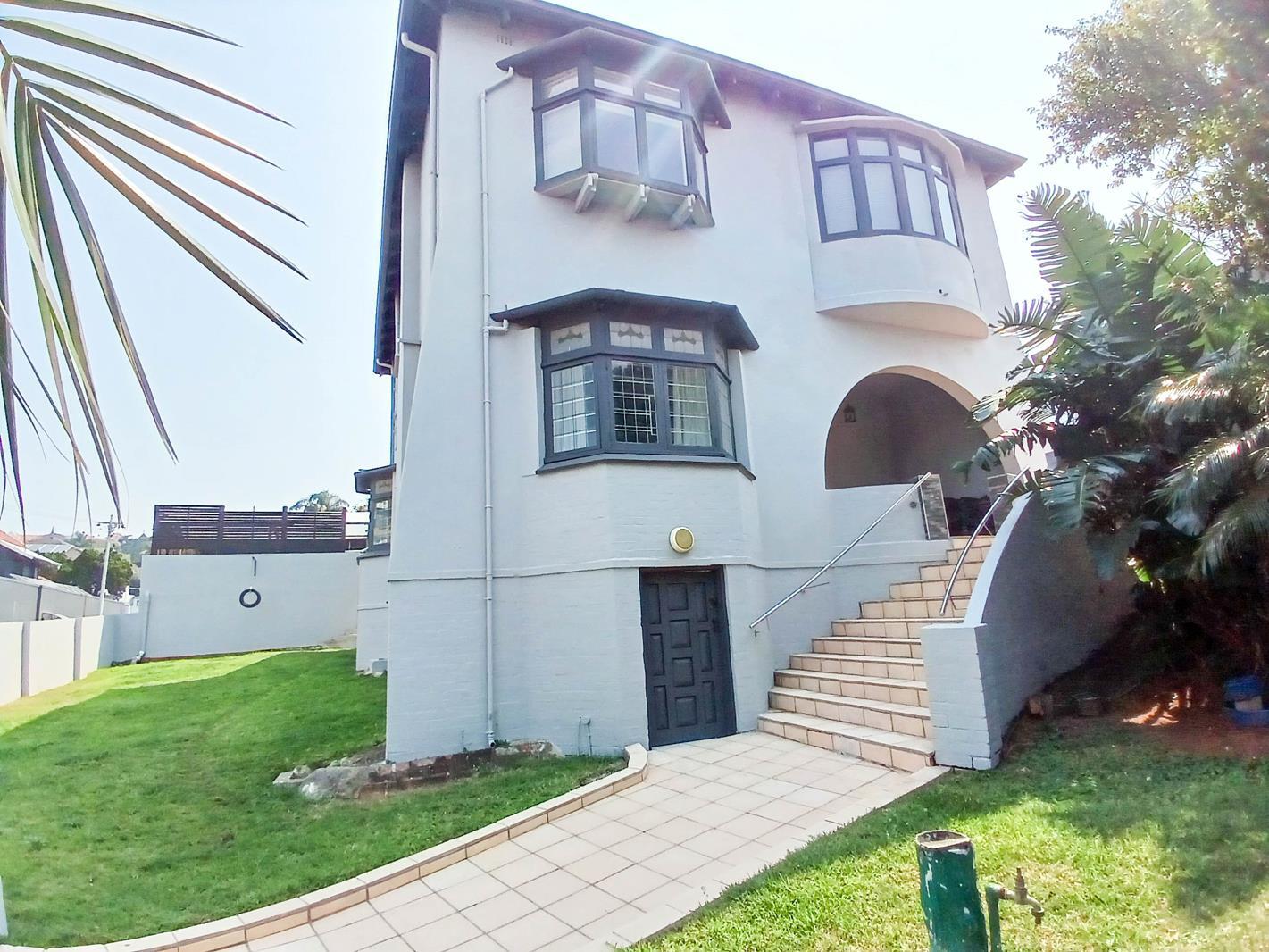 3 Bedroom House in Essenwood