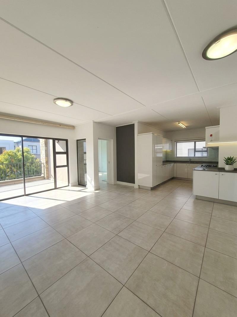 3 Bedroom Apartment in The Polofields