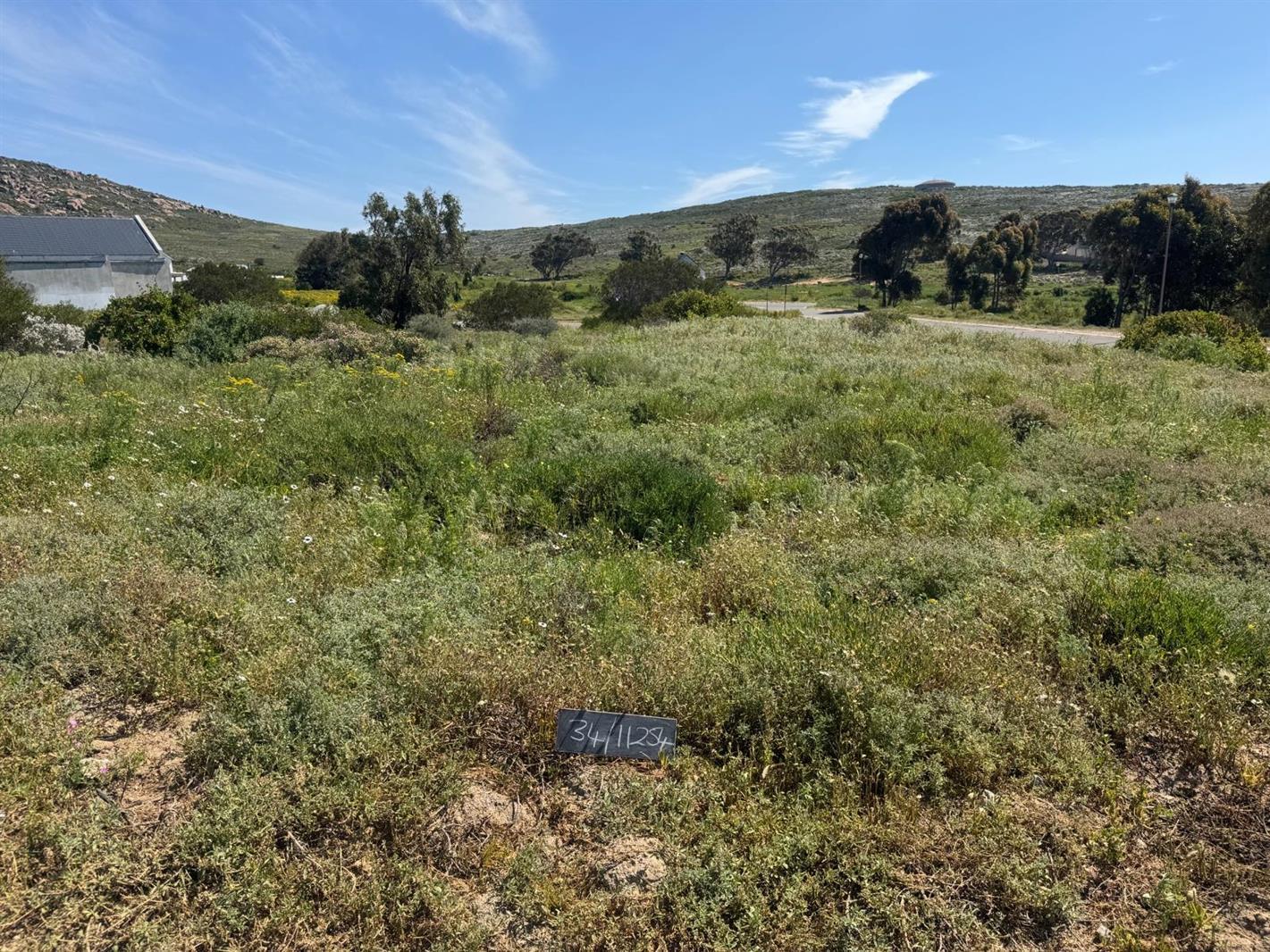425 m² Land available in St Helena Views