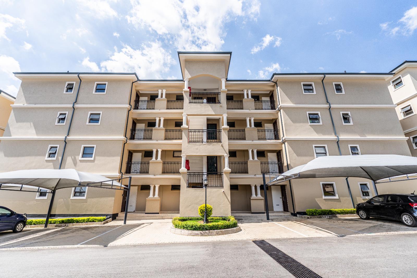 2 Bedroom Apartment in Blue Hills