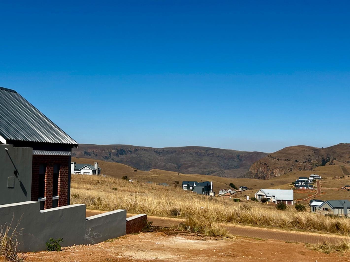 875 m² Land available in Dullstroom