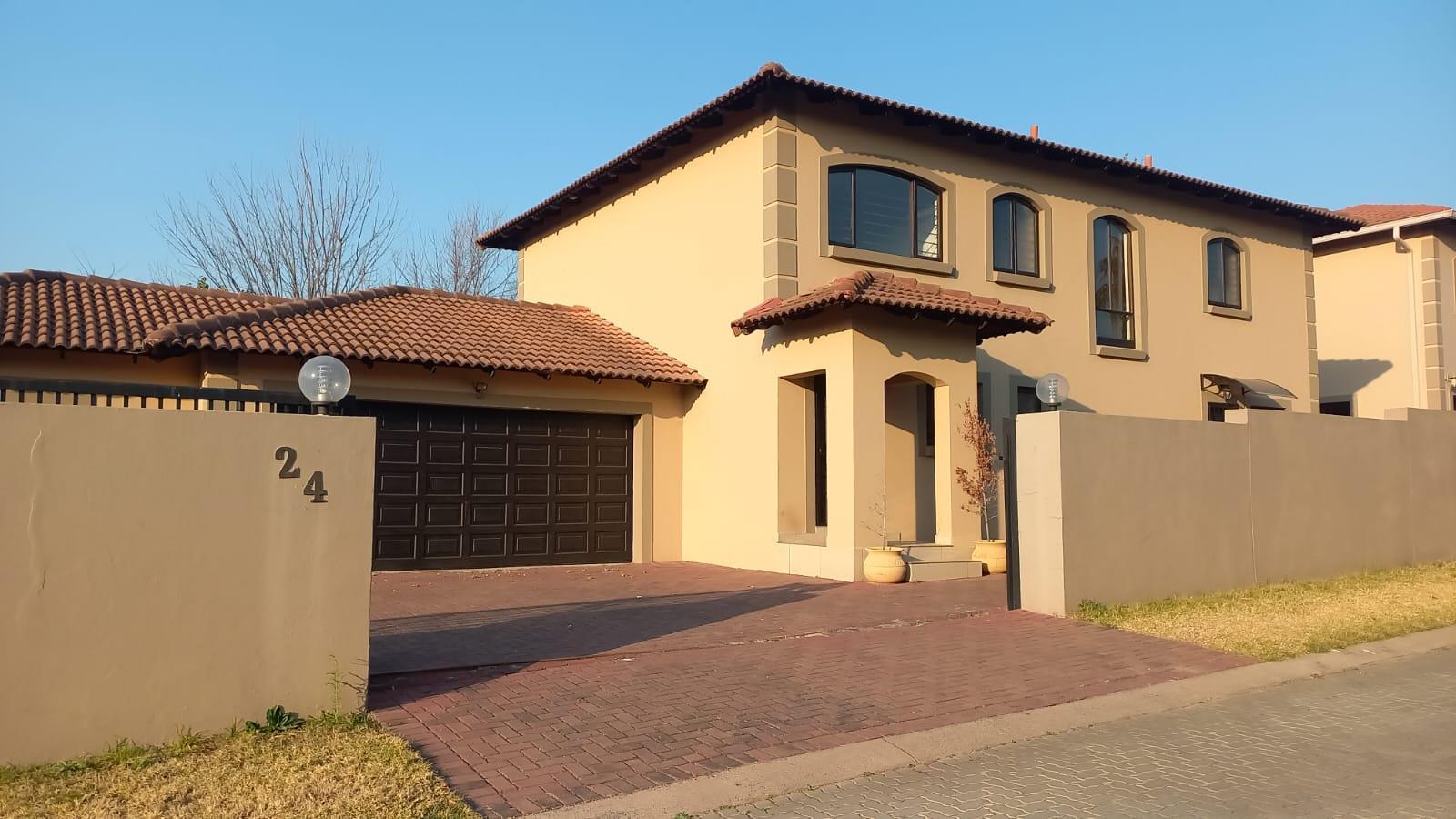 4 Bedroom Townhouse in Broadacres