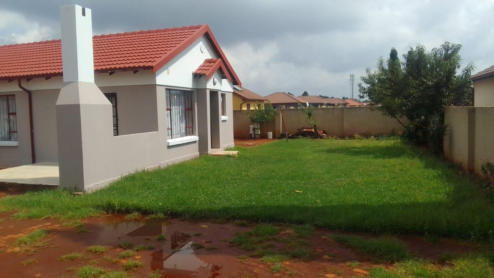 3 Bedroom House in Crystal Park