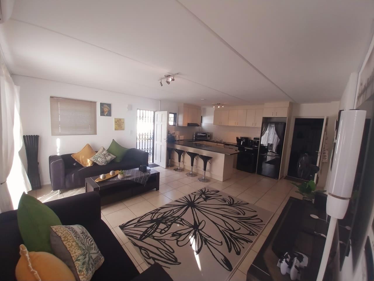 2 Bedroom Duplex in Burgundy Estate