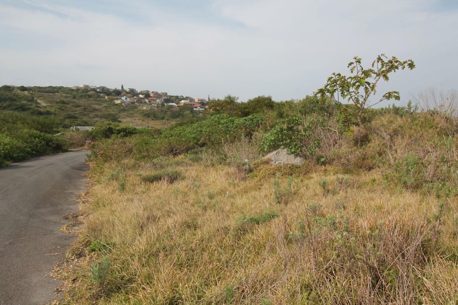 573 m² Land available in Forest Downs