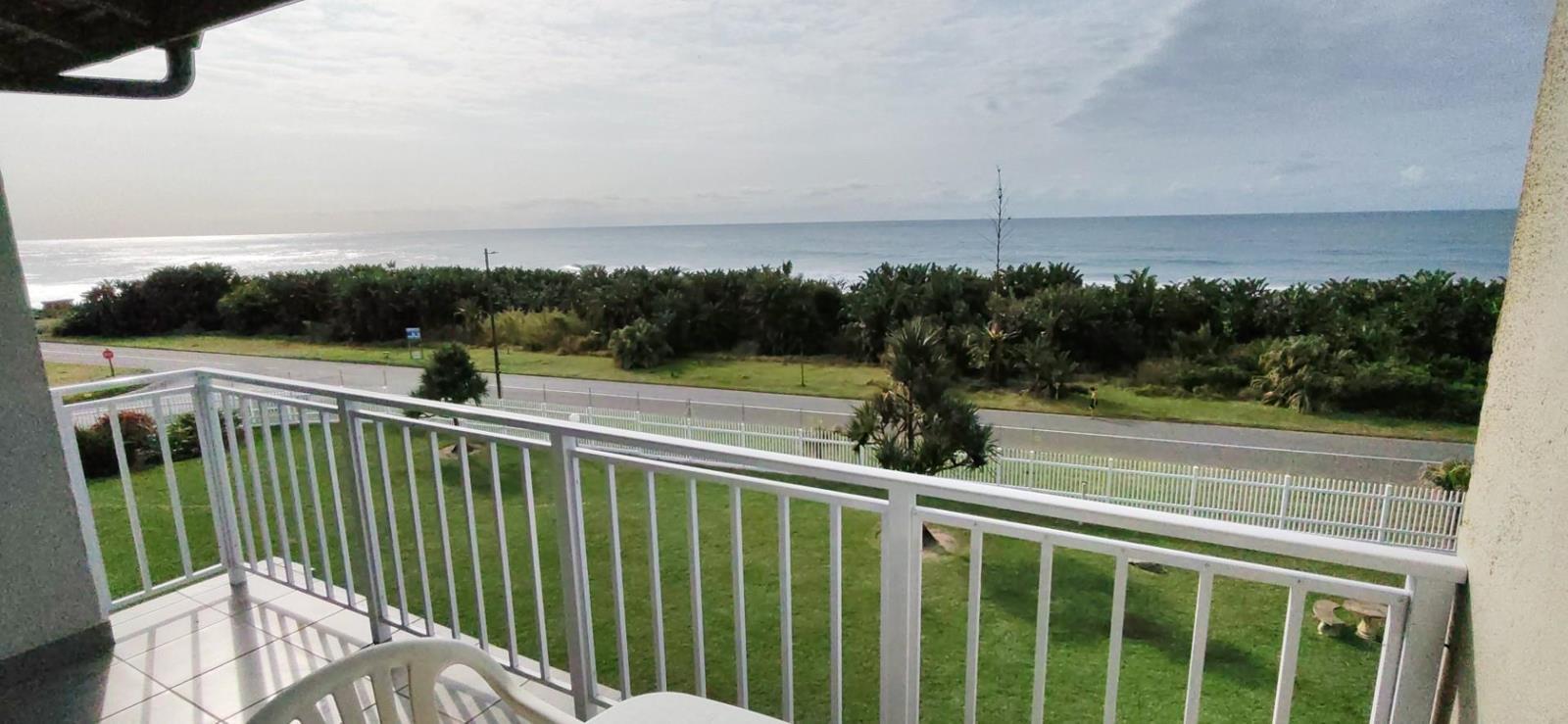 2 Bedroom Apartment in Uvongo