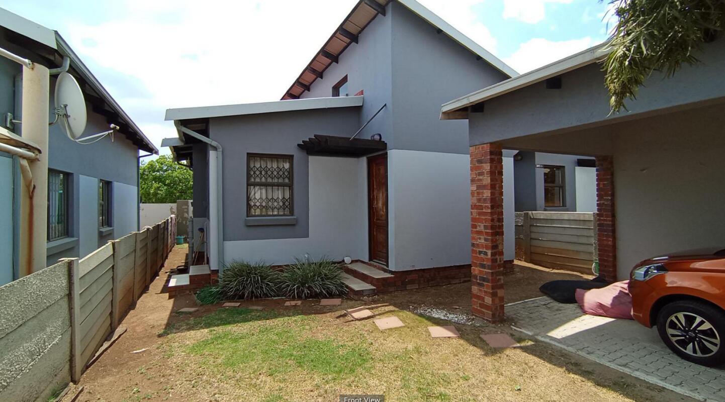 3 Bedroom House in Noordwyk