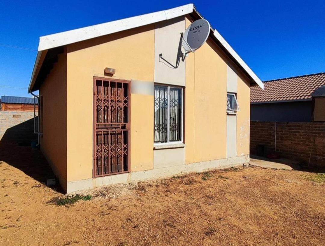 2 Bedroom House in Savanna City