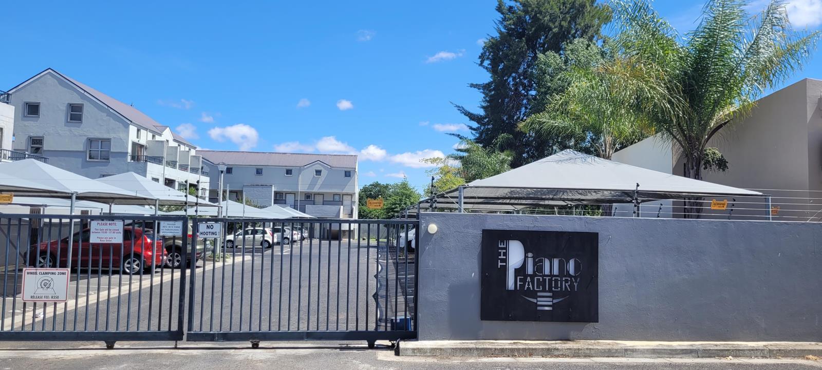 1 Bedroom Apartment in Wellington Central