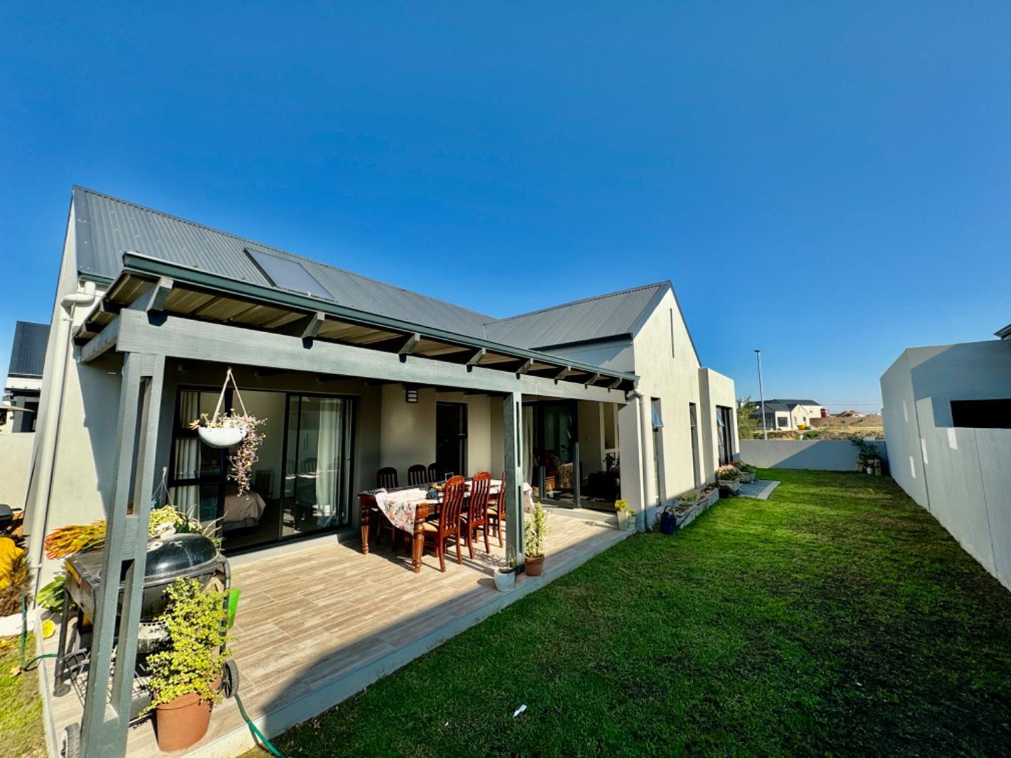 3 Bedroom House in Aan de Wijnlanden