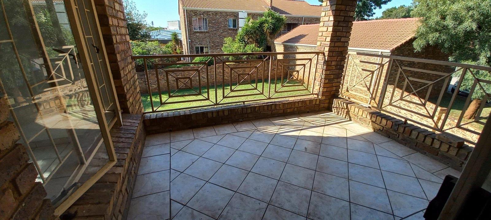2 Bedroom Apartment in Lyttelton Manor