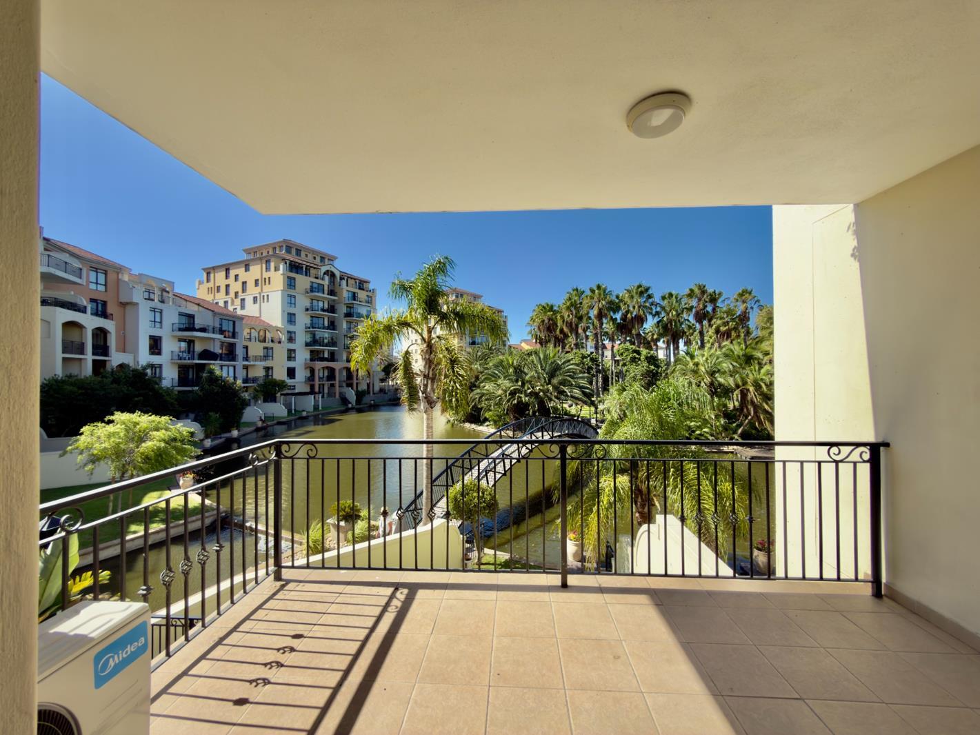 2 Bedroom Apartment in Century City