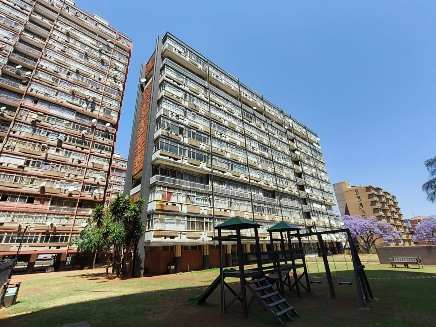 4 Bedroom Apartment in Sunnyside