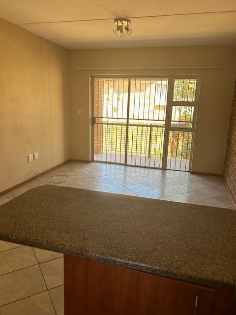 2 Bedroom Apartment in Honeydew