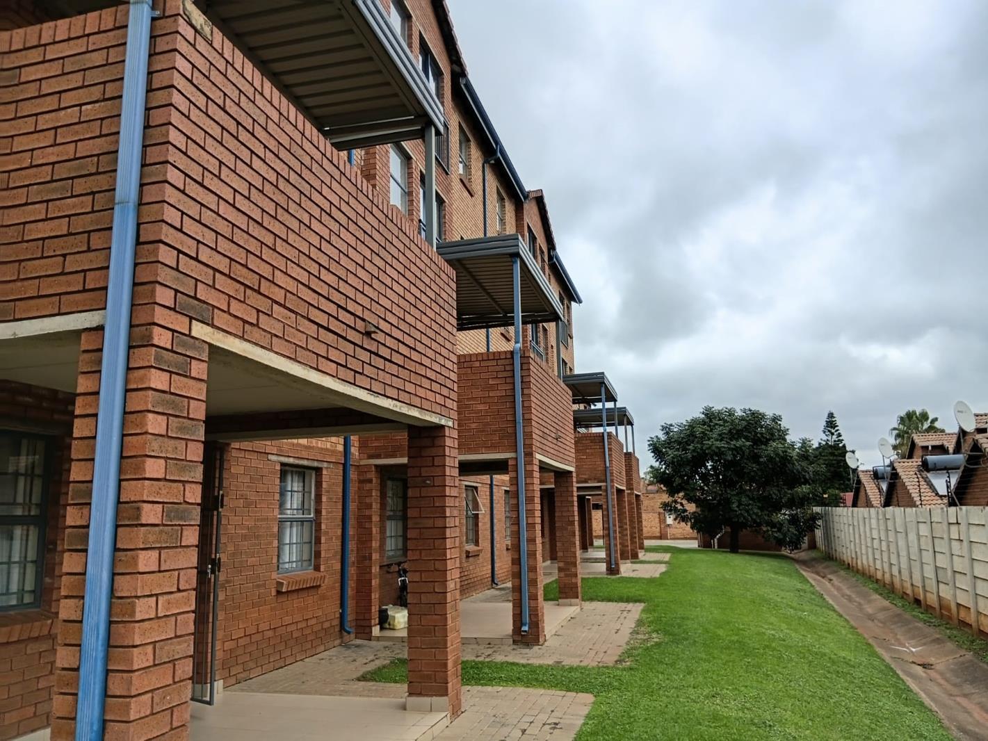 2 Bedroom Apartment in Chantelle