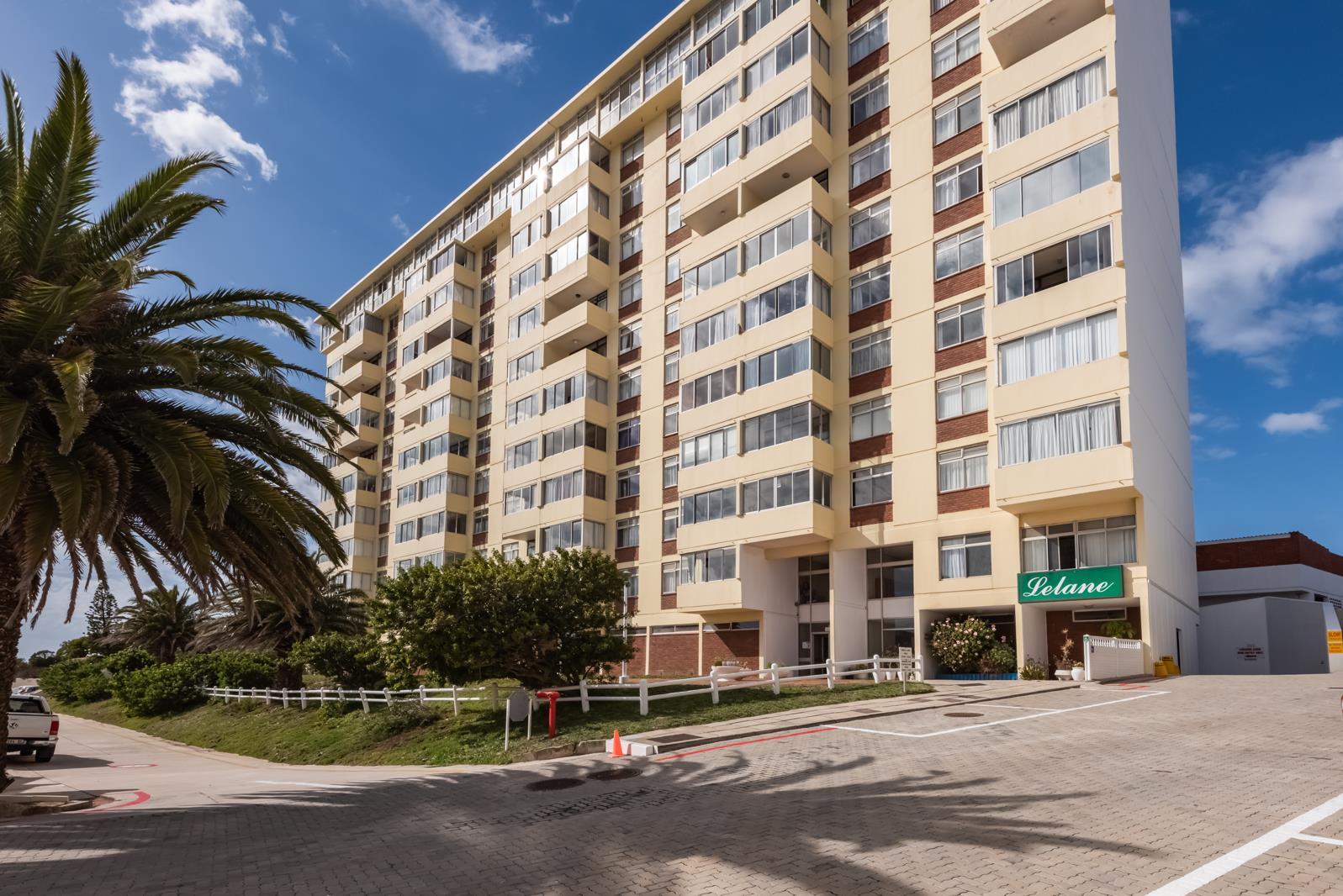 2 Bedroom Apartment in Humewood
