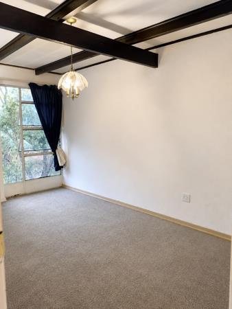 1 Bedroom Flat in Sandton Central