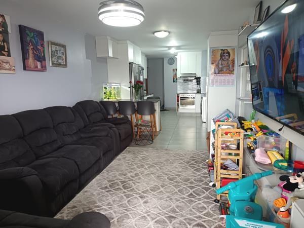 3 Bedroom Apartment in Umbogintwini