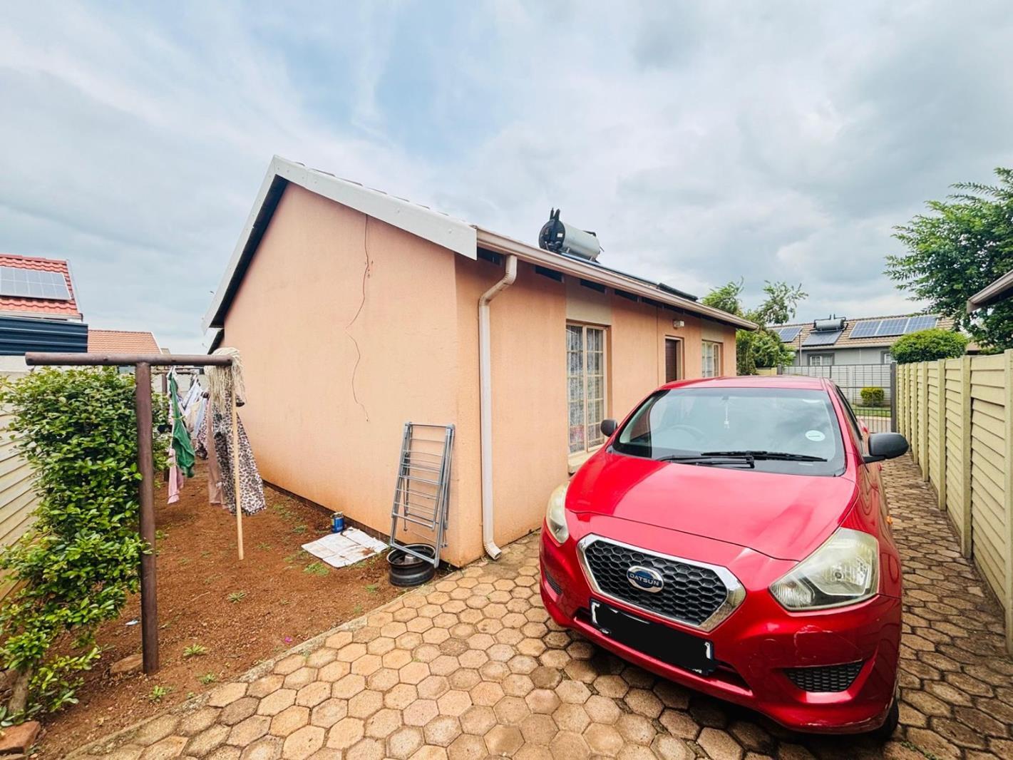 2 Bedroom House in Sky City