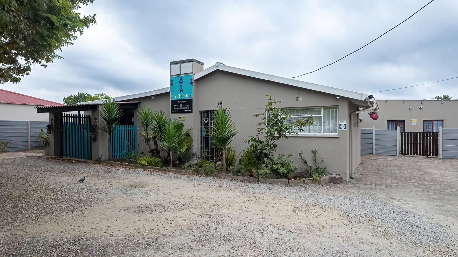 8 Bedroom House in George South