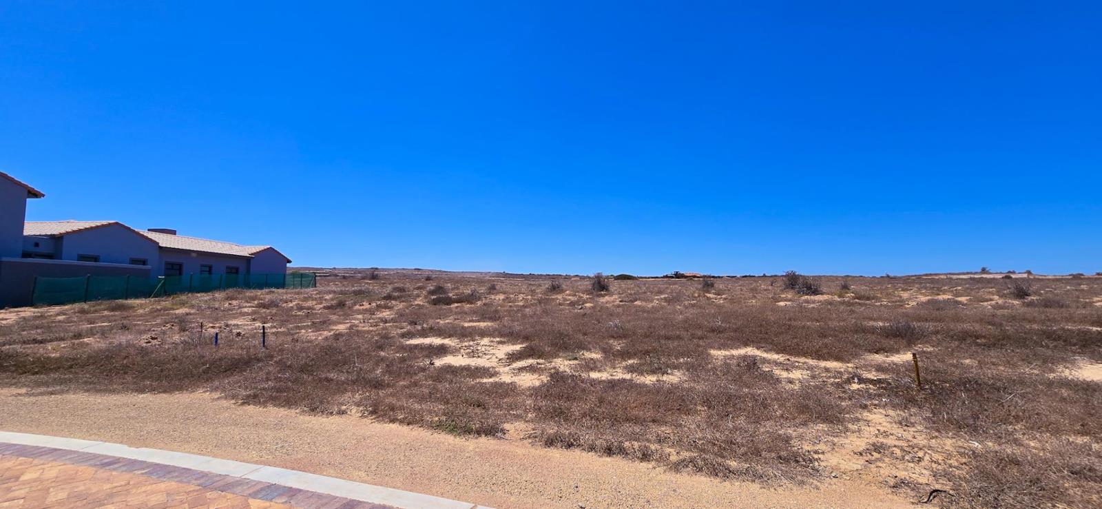 667 m² Land available in Langebaan Country Estate
